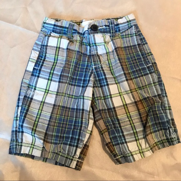 3 pairs of toddler shorts! - Picture 2 of 6